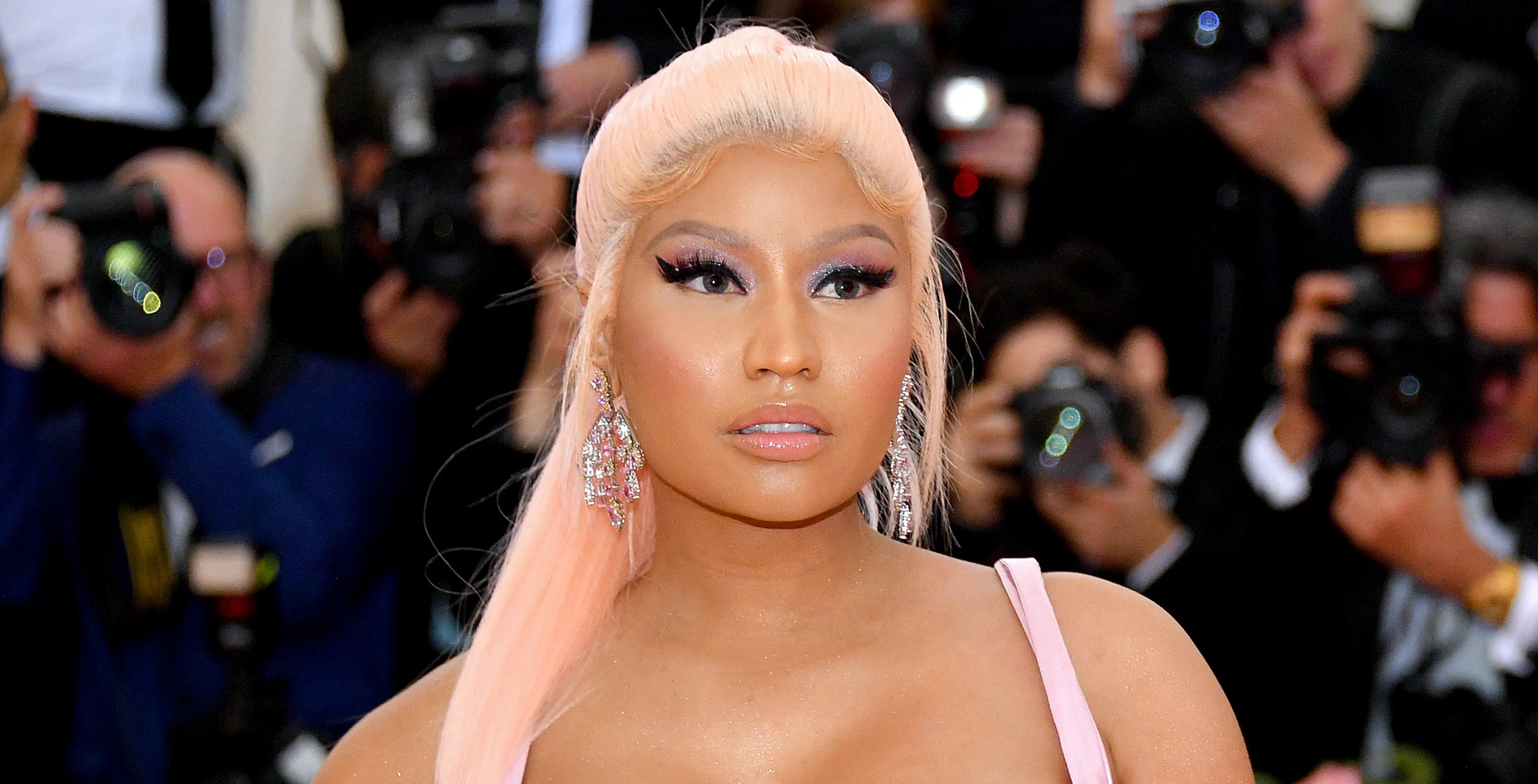 Nicki Minaj Apologizes To Cardi B Daughter Kulture After Ugly Hip Hop Feud